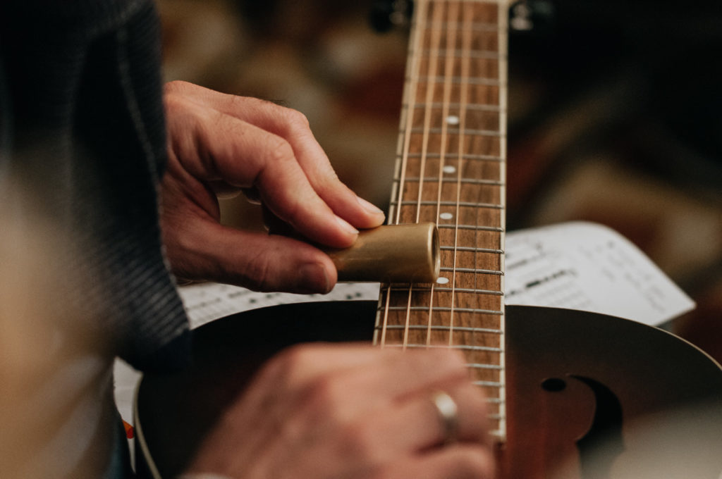 Slide Guitar The Guitar Bar