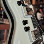 Supro Dualtone Ermine White
