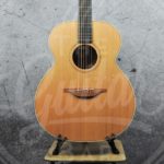 Lowden O22