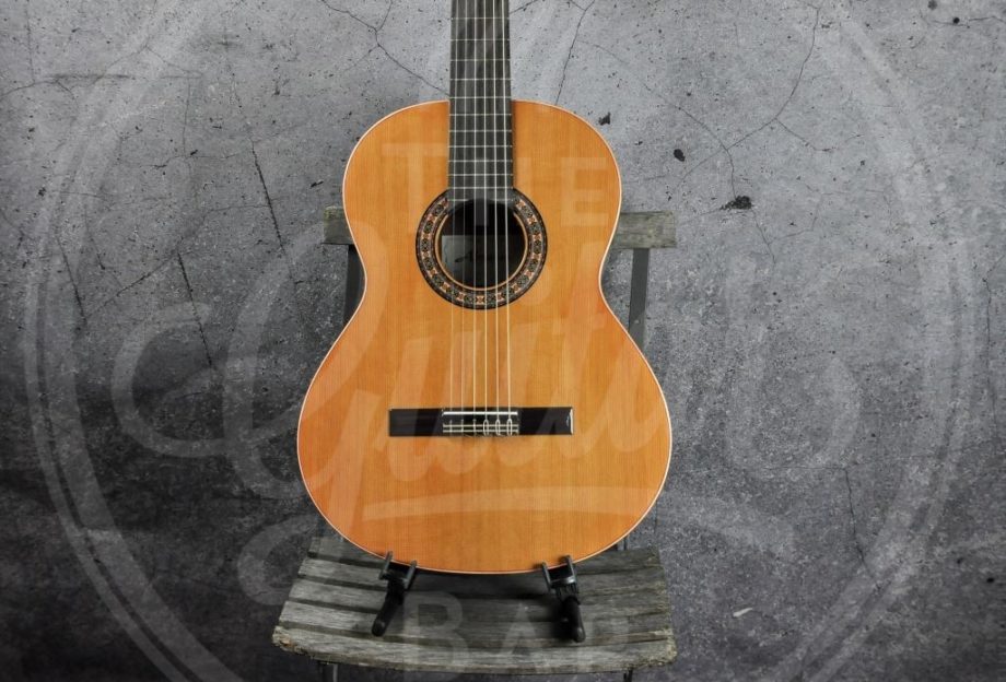 Almansa Classical guitar 401 Zurda