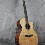 Eastman AC122 electrisch grand auditorium With Case