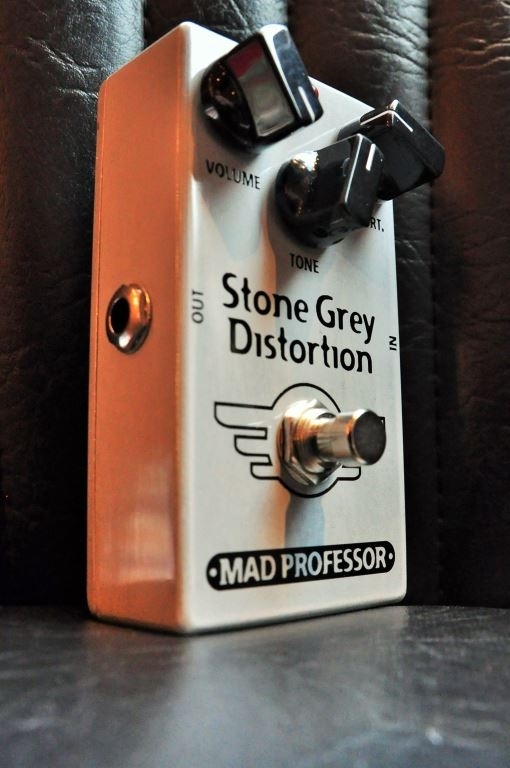Mad Professor stone grey distortion