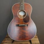 Eastman OO-SS adirondak sapele pu/gigbag