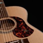 Maton EBG808 Tommy Emmanuel w/ Case