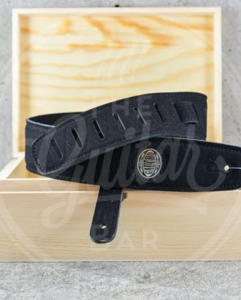 Gaucho strap padded suede black