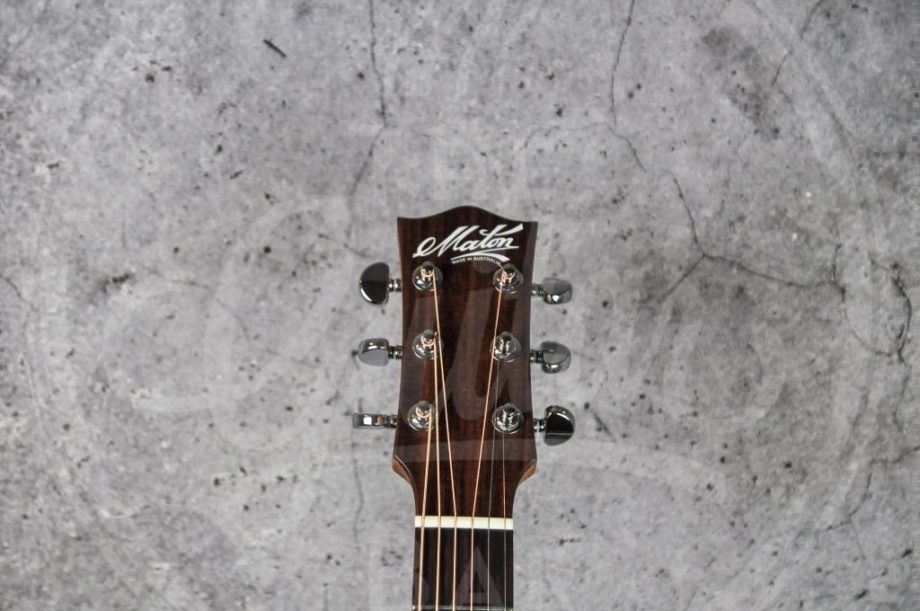 Maton M80C