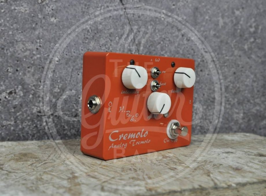 Homebrew Cremelo Tremolo Pedal