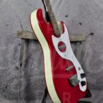 Danelectro 63 gitaar - Red Metal Flake