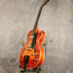 Eastman John Pisano signature 16" archtop - honeyburst incl case