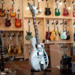 SUPRO DAVID BOWIE DUAL TONE HARD TAIL & GIGBAG - LTD EDITION
