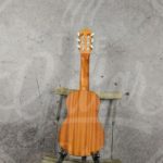 Salvador Cortez guitalele