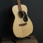 Blueridge OM mahonie spruce solid top