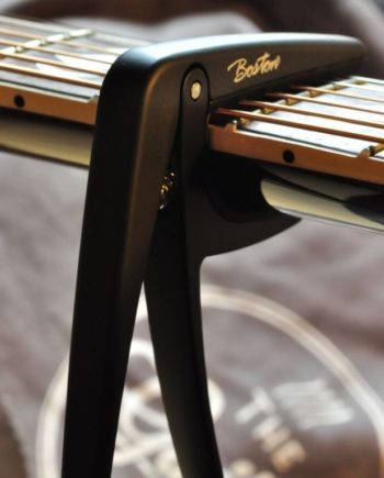 Boston capo for steelstring