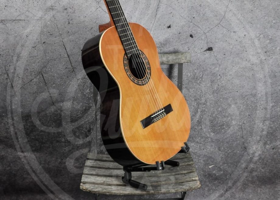 Almansa Classical guitar 401 Zurda