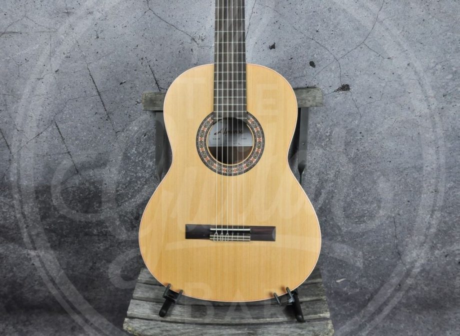 Almansa Open pore guitar requinto 401 OP