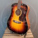 Guild D40 traditional dn all solid spuce/mahogany SB gloss hardcase