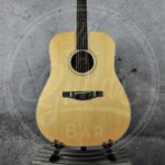 Eastman AC320 With Case