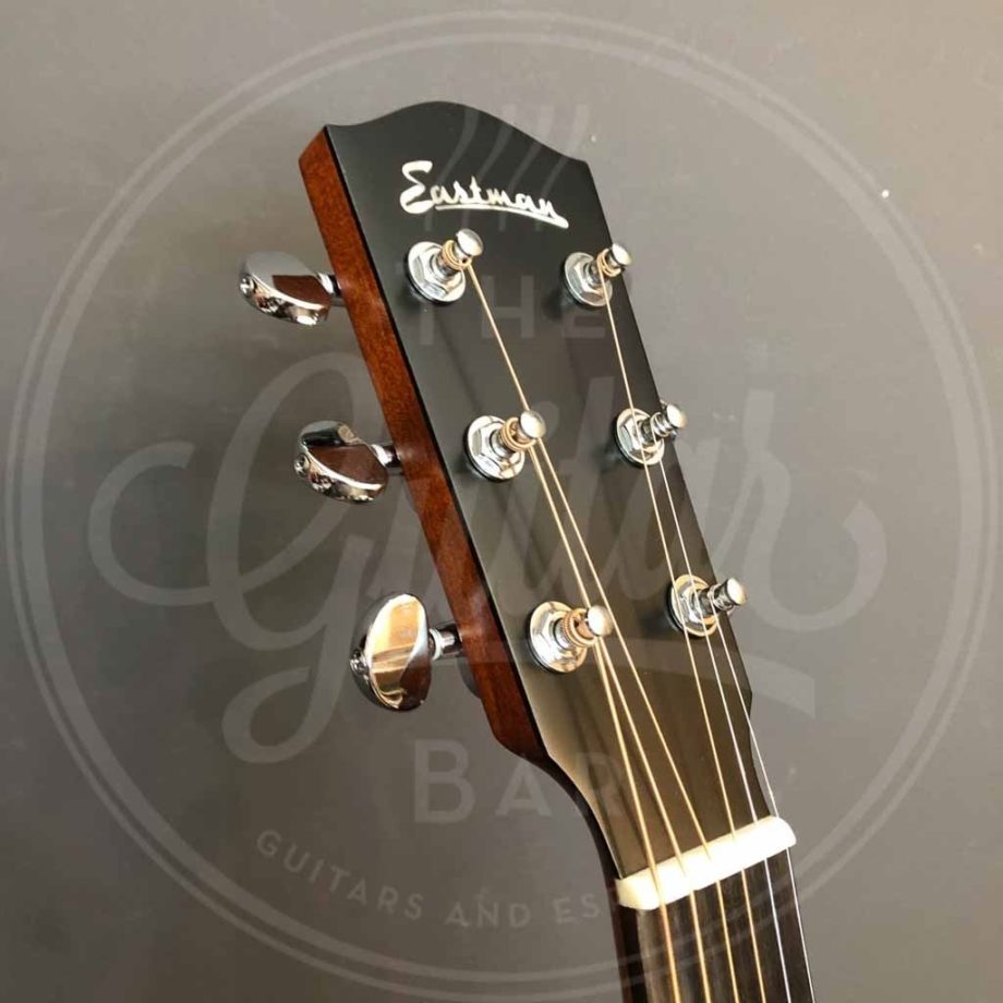 Eastman Guitars AC122-1ce 16" GA + CE, Solid Spruce, Solid Sapele w/Gigbag