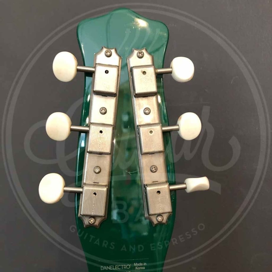 Danelectro Jade 57