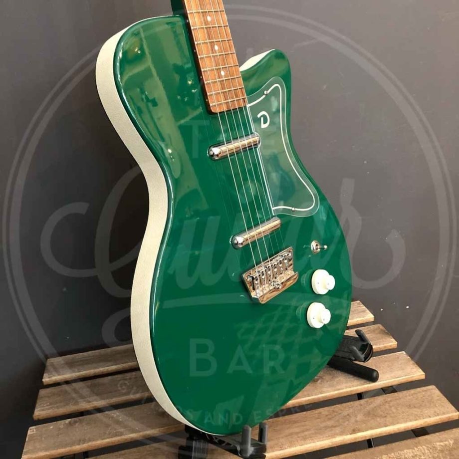 Danelectro Jade 57