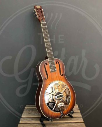 Royall wooden body single cone resonator HOBO, 12 frets, sunburst finish, with softcase