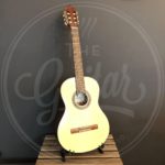 Artesano 4/4 nylonstring sitka top