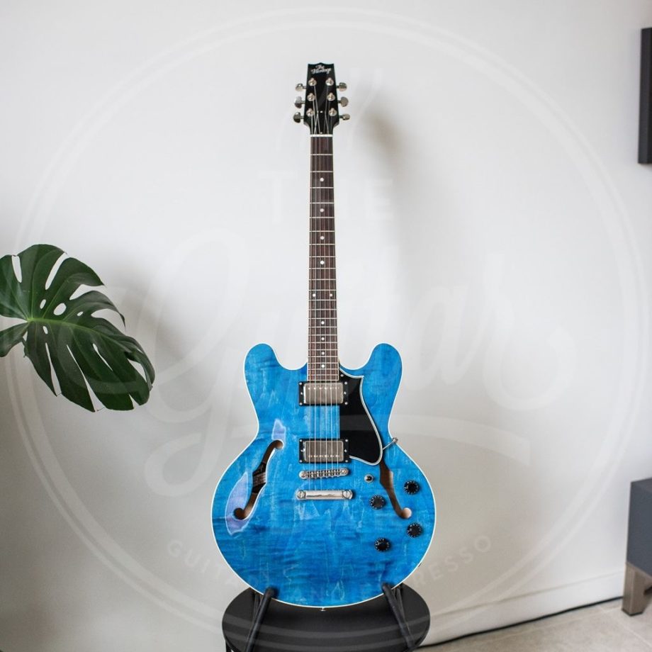 Heritage H535 in washed blue incl case