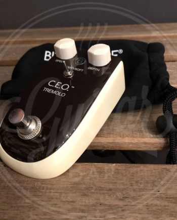 Danelectro Billionaire CEO tremolo