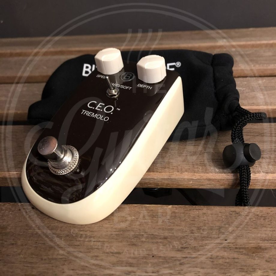 Danelectro Billionaire CEO tremolo