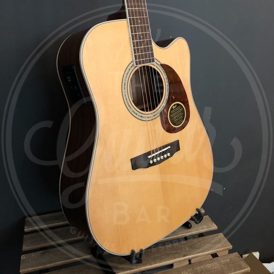 Cort Folkgitaar, MR710F, natuur fishman presys