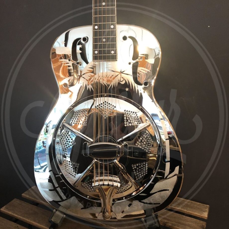 Royall bell brass body single cone resonator WEST END, 14 frets, etched nickel finish, with softcase