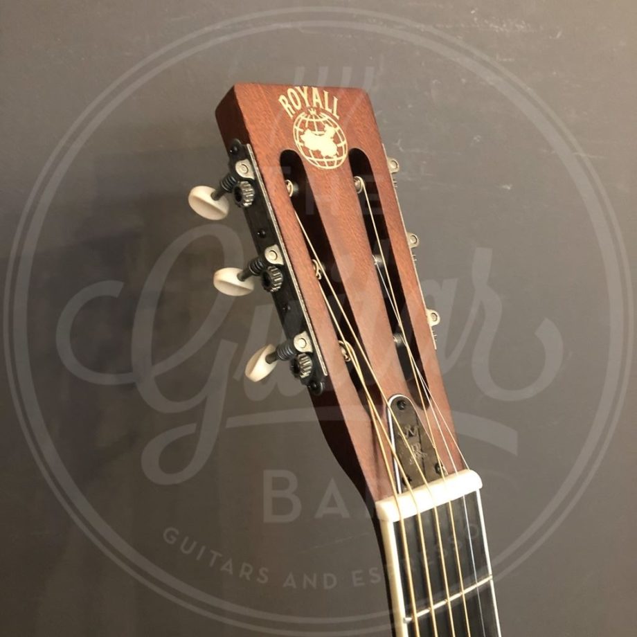 Royall bell brass body single cone resonator WEST END, 14 frets, etched nickel finish, with softcase