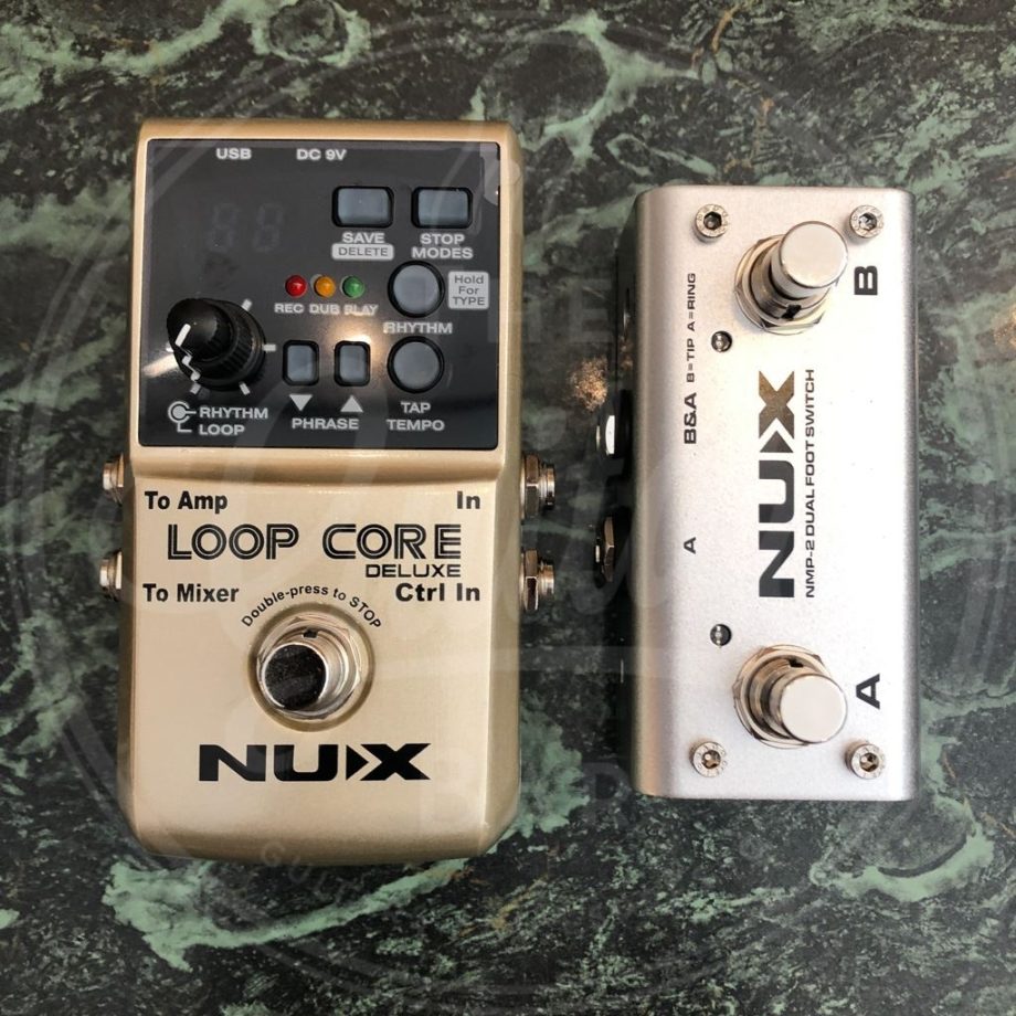 Nux Loop core deluxe bundle with footswitch