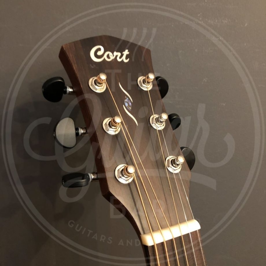 Cort CORE-OC AMH, Open Pore Black Burst, EA, Bag