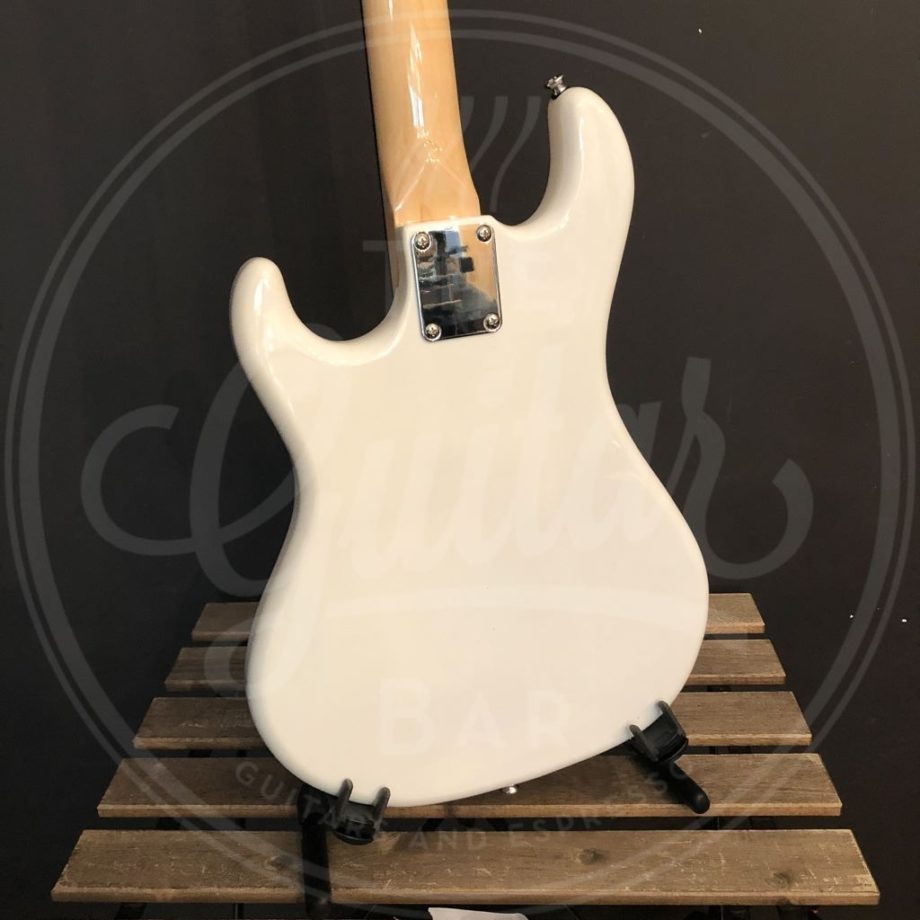 Rapier electric guitar arctic white