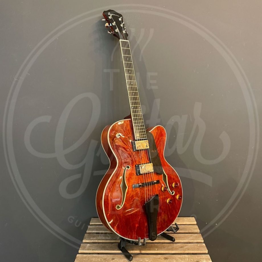 Eastman AR403CED Lam Archtop 2 pckp Classic