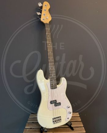 Encore E4 Bass ~ Vintage White