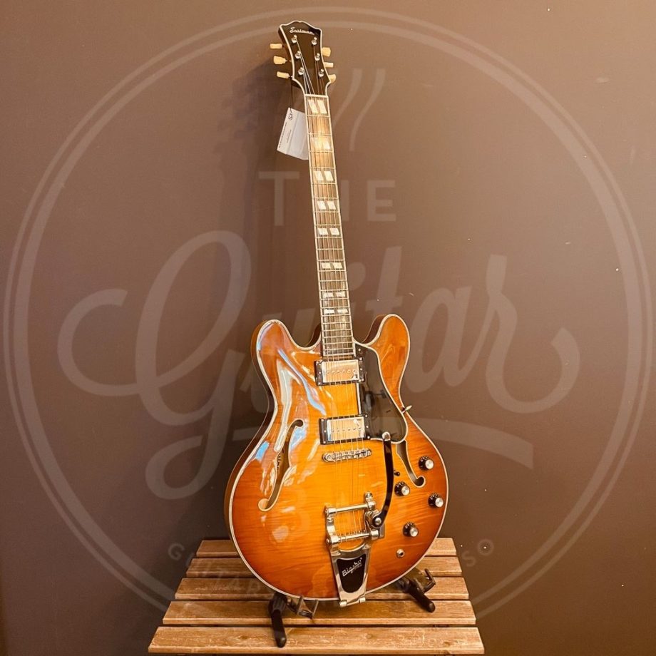 Eastman 16" Thinline S. Duncan, Bigsby