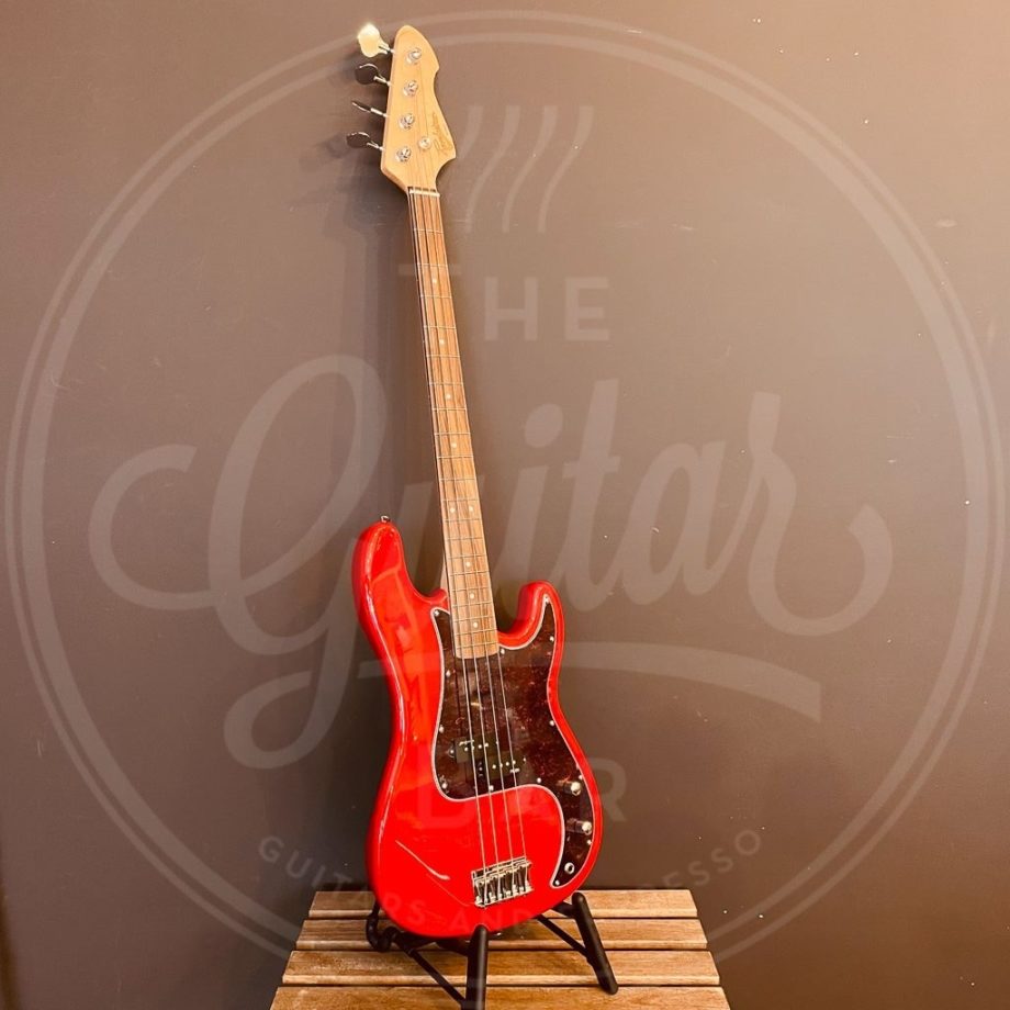 Revelation P-bass red