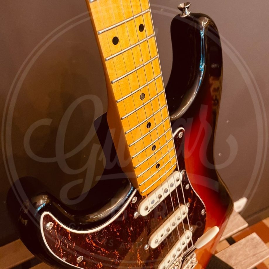 Vintage LH strat maple fingerboard - SUNSET free gigbag