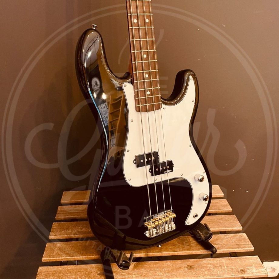 Vintage Pbass boulevard black - free dlx gigbag