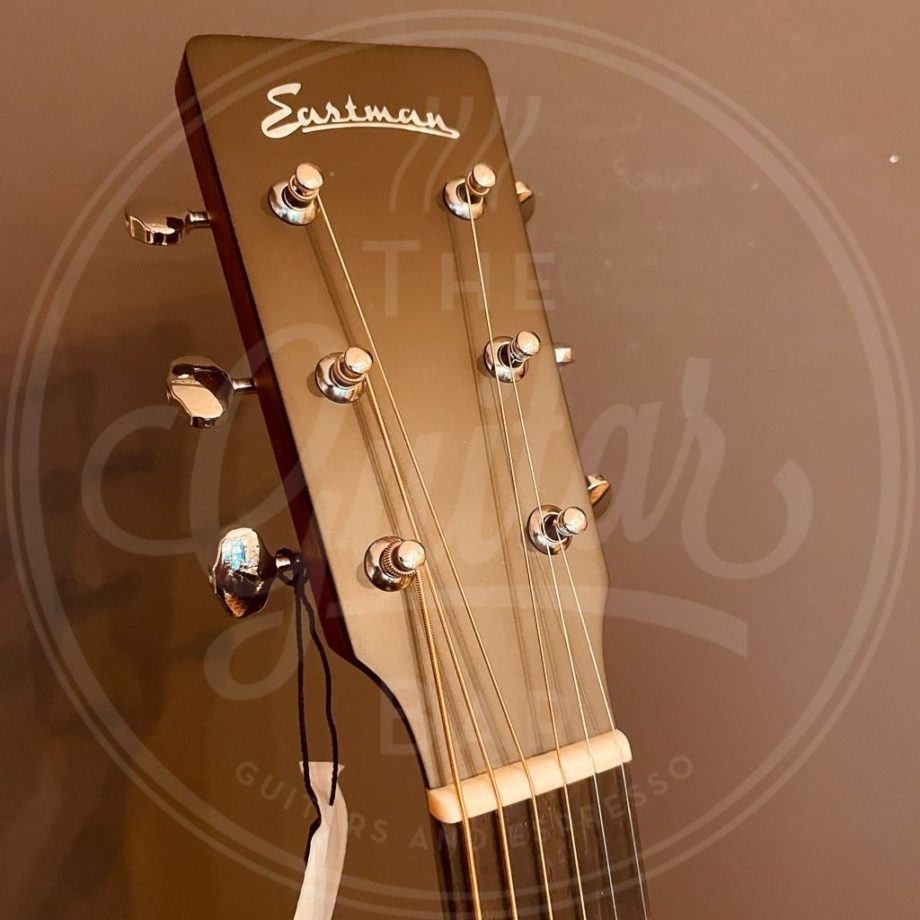 Eastman D, Cedar/Sapele