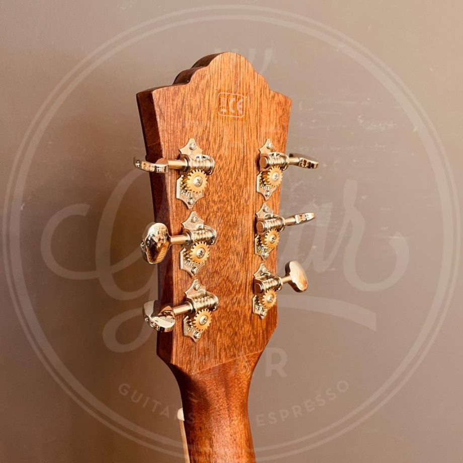 Guild OM250CE reserve natural (B-stock)