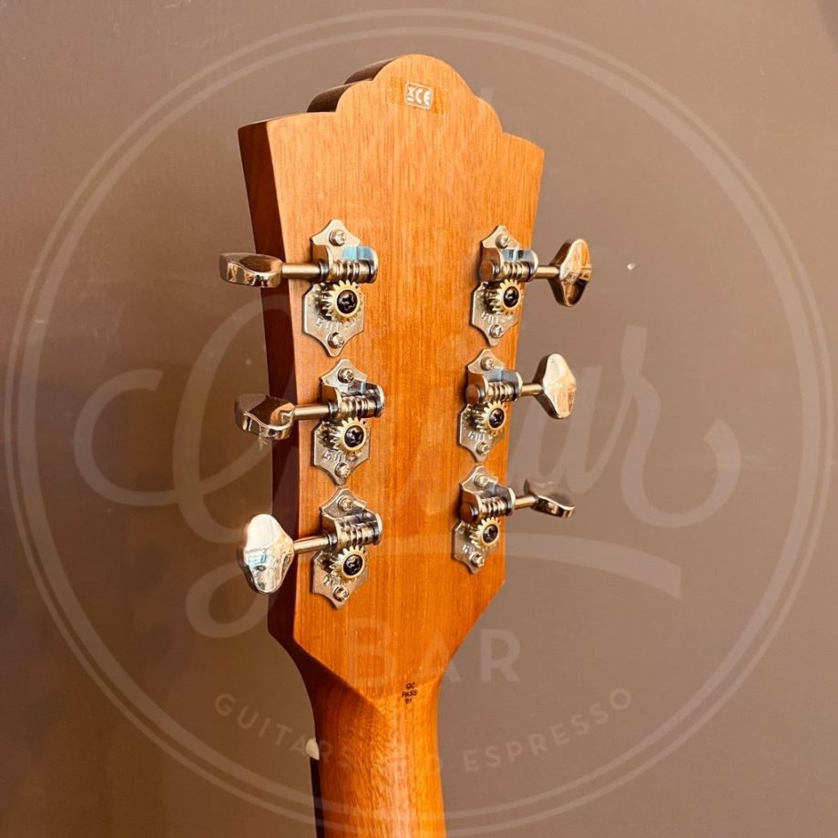 Guild D-240E Lefthand natural