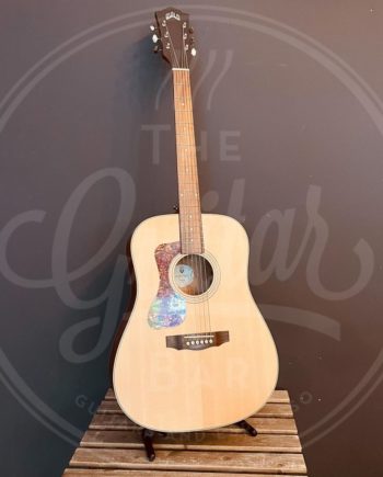 Guild D-240E Lefthand natural
