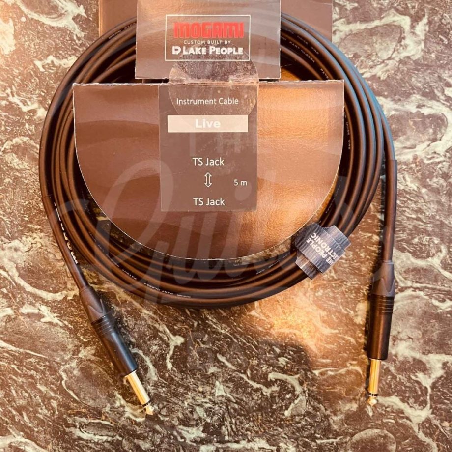 Mogami 2524 high impedance transmission guitar cable