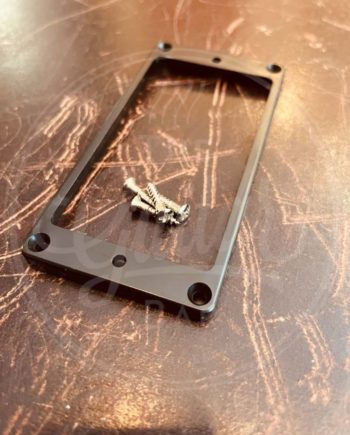 humbucker, plastic, matte black, height: 4-6mm, low, flat
