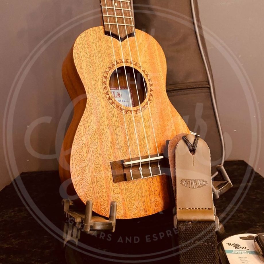 Kala Spruce Top Bundle w/bag