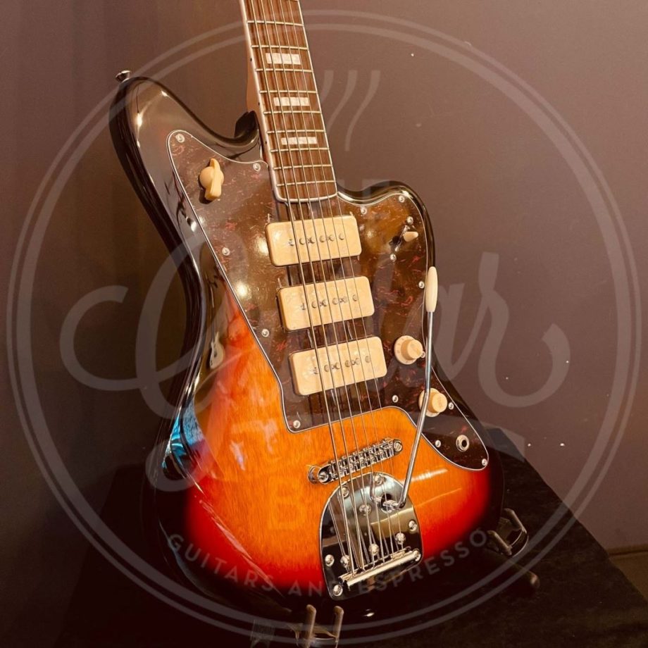 Revelation RJT-60 B VI string bass sunburst