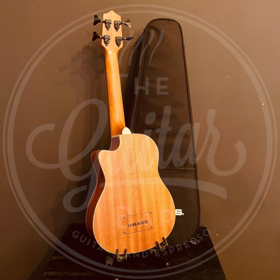 Kala SCOUT ACOUSTIC-ELECTRIC U-BASS fretless